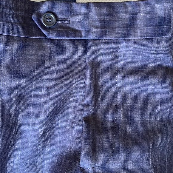 Gorgeous ZEGNA suit. Made in Italy - Picture 8 of 16